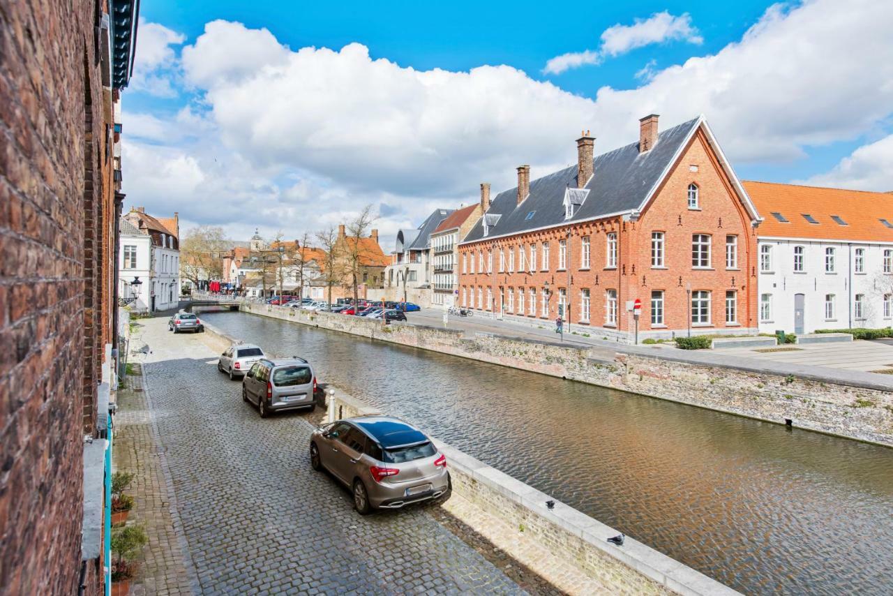 Appartamento Charming Place Along The Canals In Bruges Esterno foto